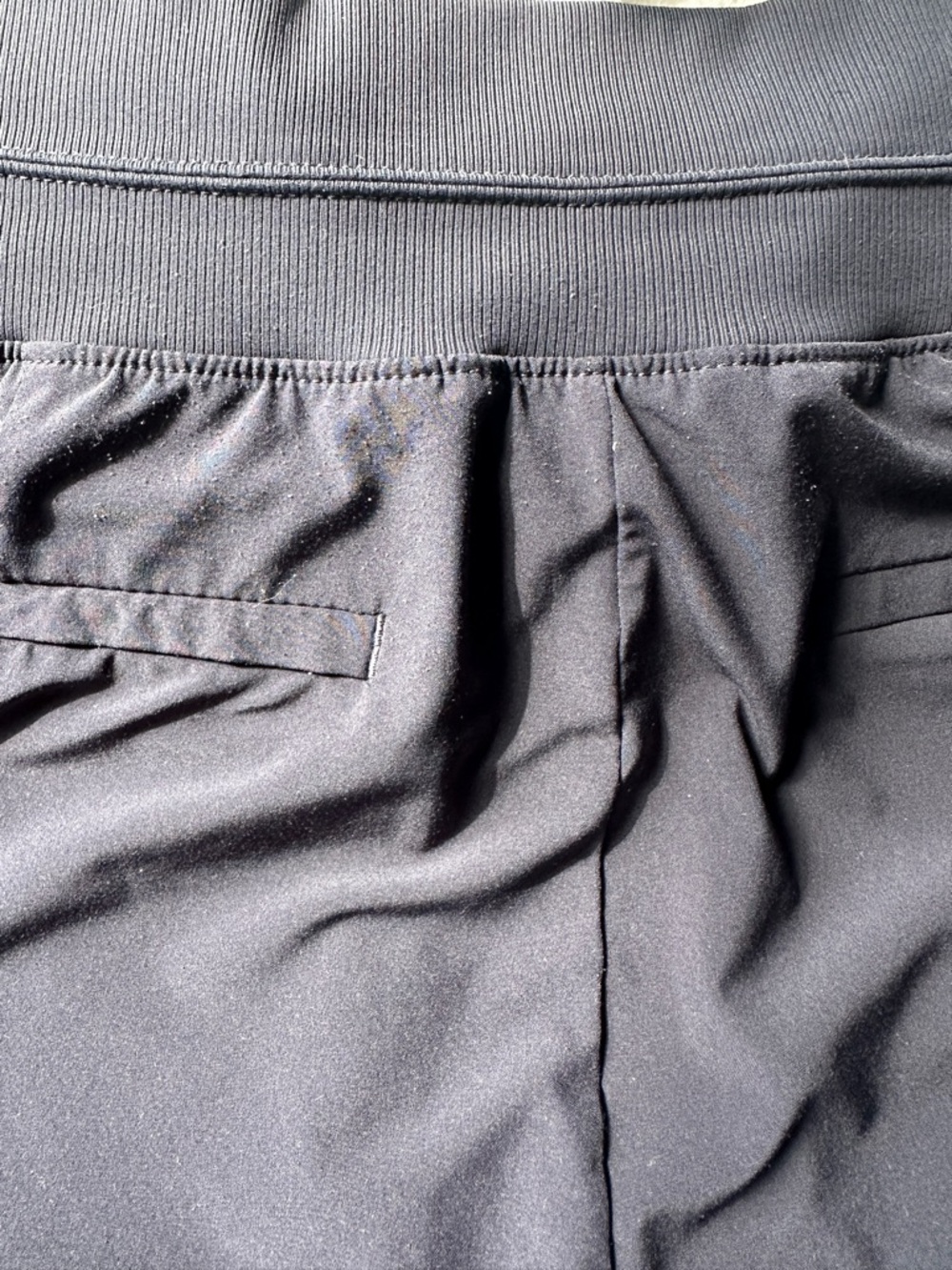 Athleta Brooklyn Navy High-Rise Athletic Shorts - Picture 4 of 8